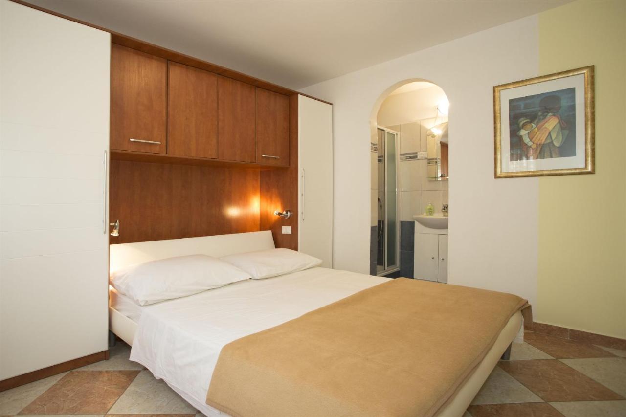 Apartments Gudelj Trogir Exteriér fotografie